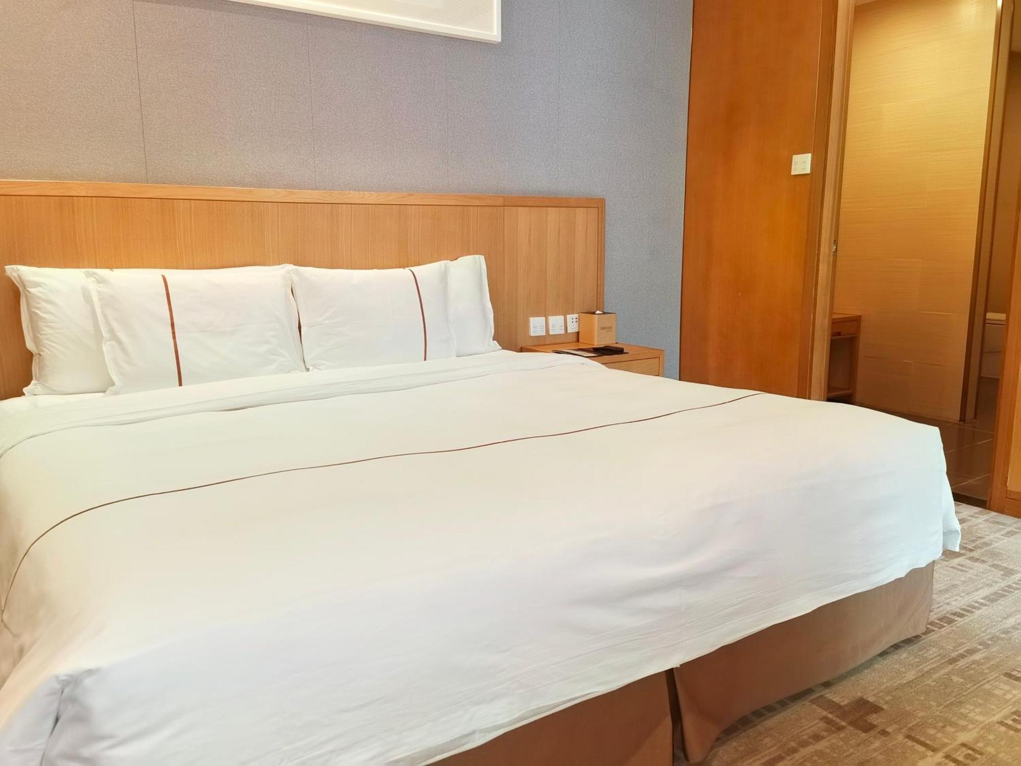 Holiday Inn Guangzhou Zhujiang New Town By Ihg Dış mekan fotoğraf